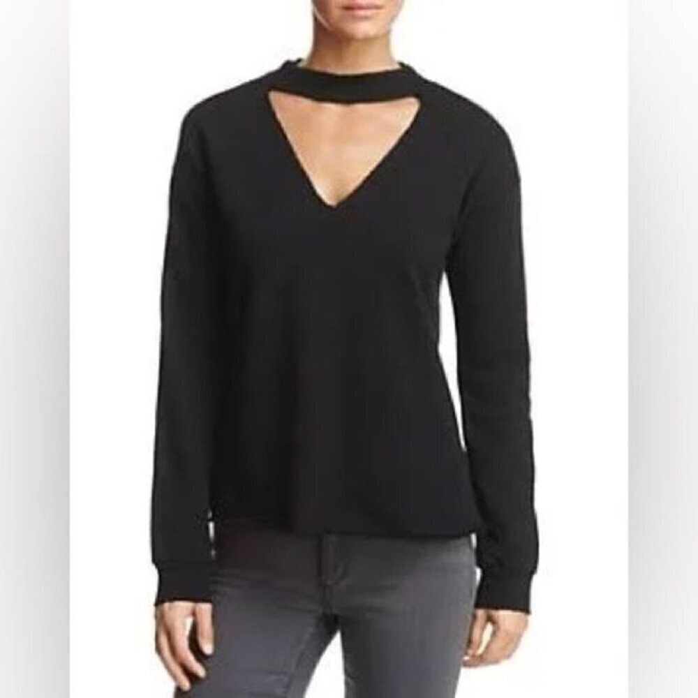 NWT Honey Punch Distressed Fringe Choker Top Sweatshirt V Neck Cut Out Black M